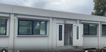 Van container naar buitenklas